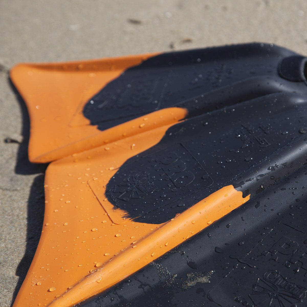 Comfortable Fit Fins Made of 100% Natural Gum Rubber Tether & Ankle Strap Included Swimming Churchill Makapuu PRO Floating Fins Patented Dolphin Tail Swimfins Surfing 
